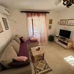 Marijeta Apartamento *